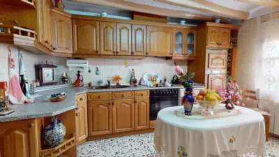Casa en venta en Calle Costa Joaquin, Número 7, Lumpiaque de 100.000 €