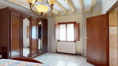 Casa en venta en Calle Costa Joaquin, Número 7, Lumpiaque de 100.000 €