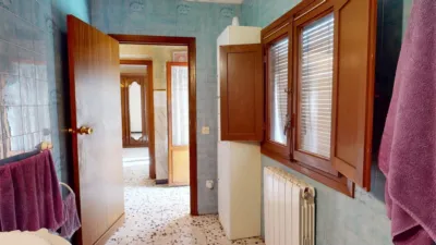 Casa en venta en Calle Costa Joaquin, Número 7, Lumpiaque de 100.000 €