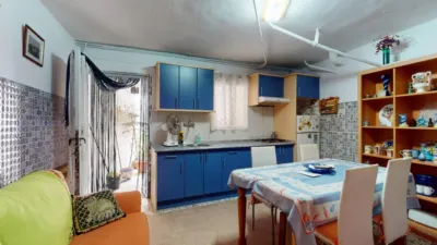 Casa en venta en Calle Costa Joaquin, Número 7, Lumpiaque de 100.000 €