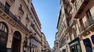 Piso en alquiler en Calle de la Manifestación, Casco Antiguo (Zaragoza Capital) de 1.600 €<span>/mes</span>