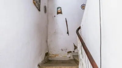 Casa en venta en Calle Duque de Bivona, Ayerbe de 101.000 €
