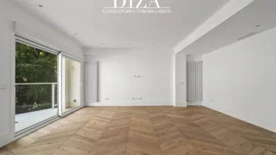 Apartment on Calle de Casado del Alisal photo 6