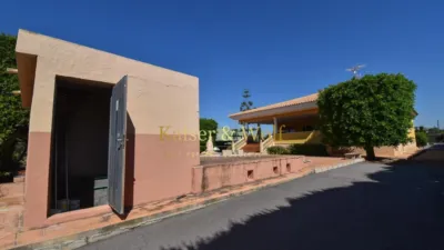 Chalet on Calle Partida Altabix Polígono 2 photo 50