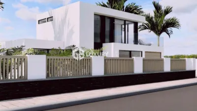 Chalet en venta en Calle Minerva, Costa del Silencio-Las Galletas (Arona) de 580.000 €