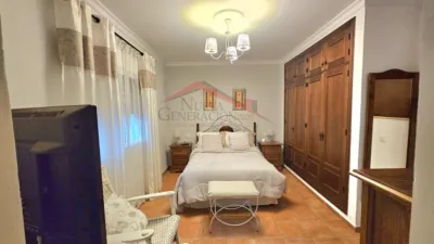 Chalet in Los Gallos photo 16