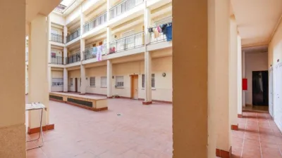 Apartment in Centre photo 4