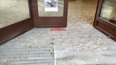Local comercial en venta en Centro-Feria - Vista 2