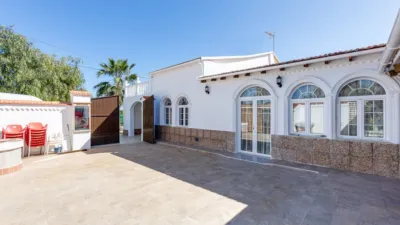 Chalet on Ctra. de La Marina photo 36