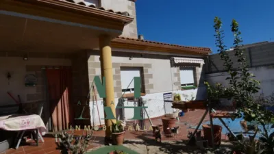 Chalet in Aldea del Cano photo 2