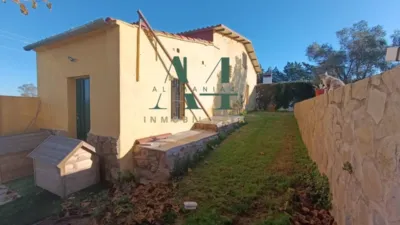 Rustic farm in Cáceres photo 3