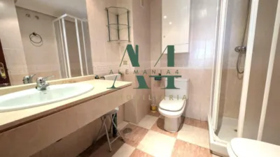 Apartment on Avenida de Alemania photo 18