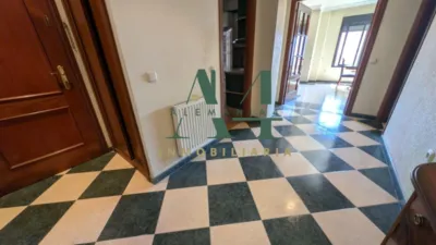 Apartment on Avenida de Alemania photo 9