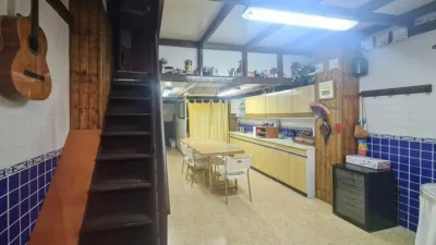 Local comercial en venta en Calle Entrefuentes, Lourdes (Tudela) de 50.000 €
