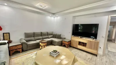 Apartment in Plaça de Miquel Dolç photo 4