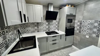 Apartment in Plaça de Miquel Dolç photo 8