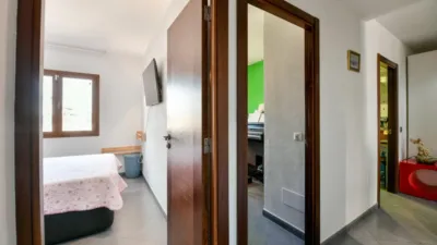 Apartment on Carrer de Santa Bàrbara photo 14