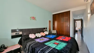Apartment on Carrer de Santa Bàrbara photo 18