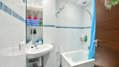 Apartment on Carrer de Santa Bàrbara photo 25