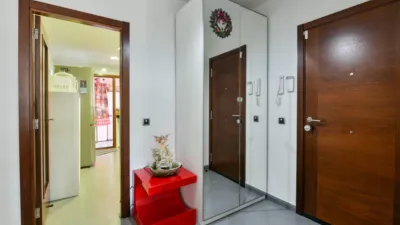 Apartment on Carrer de Santa Bàrbara photo 2