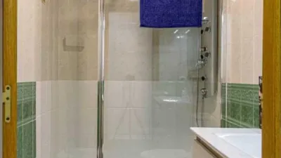 Habitación en alquiler en Calle Carrer de Pere Cabanes, Orriols (Distrito Rascanya. València Capital) de 440 €<span>/mes</span>