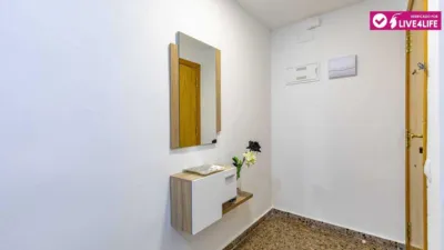 Habitación en alquiler en Calle Carrer de Pere Cabanes, Orriols (Distrito Rascanya. València Capital) de 440 €<span>/mes</span>