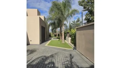 Chalet in Botanical District photo 17