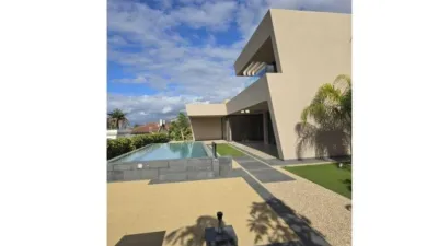 Chalet in Botanical District photo 5