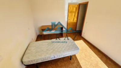 Chalet en venta en Calle de la Espiga, Alberche del Caudillo (Calera y Chozas) de 109.900 €