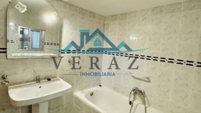 Chalet en venta en Calle de la Espiga, Alberche del Caudillo (Calera y Chozas) de 109.900 €