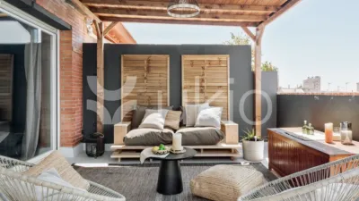 Ático en alquiler en Carrer d'Aribau, cerca de Travessera de Gràcia - Imagen 3