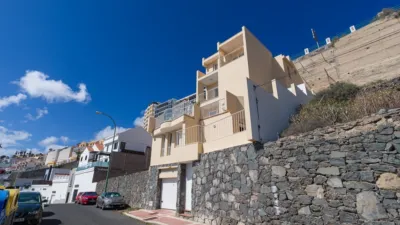 Xalet en venda a Capitan Eliseo Lopez Ordu, Ciudad Alta (Las Palmas de Gran Canaria) de 489.000 €