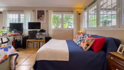 Chalet en venta en Calle Peñafiel, La Esperanza (El Rosario) de 999.900 €