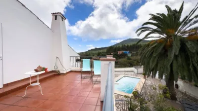 Chalet en venta en Calle Peñafiel, La Esperanza (El Rosario) de 999.900 €