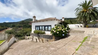 Chalet en venta en Calle Peñafiel, La Esperanza (El Rosario) de 999.900 €