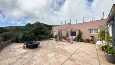 Chalet en venta en Calle Peñafiel, La Esperanza (El Rosario) de 999.900 €