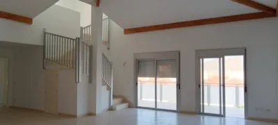 Apartment on Cardon Street photo 4