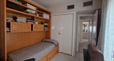 Apartment on Calle del Califato photo 7