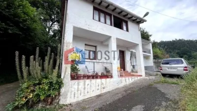 Chalet in Barrio de la Iglesia photo 3