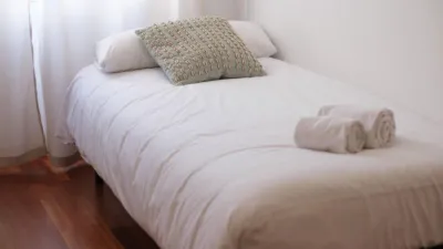 Piso en alquiler en Calle del Monasterio de San Juan de la Peña, Cuarte de Huerva de 1.440 €<span>/mes</span>
