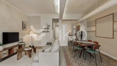 Piso en alquiler en Carrer de Muntaner, cerca de Carrer d' Aribau - Imagen 2