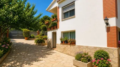 Chalet en Esparreguera photo 3