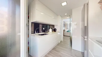 Piso en venta en Calle de la Lagartera, cerca de Calle de Mejorana, Entrevías (Distrito Puente de Vallecas. Madrid Capital) de 380.000 €