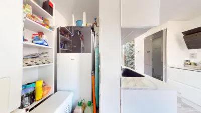 Piso en venta en Calle de la Lagartera, cerca de Calle de Mejorana, Entrevías (Distrito Puente de Vallecas. Madrid Capital) de 380.000 €