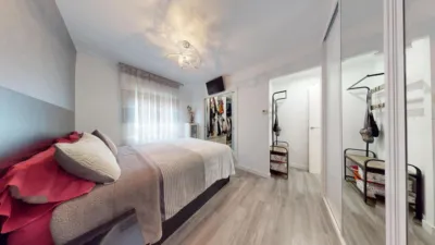 Piso en venta en Calle de la Lagartera, cerca de Calle de Mejorana, Entrevías (Distrito Puente de Vallecas. Madrid Capital) de 380.000 €