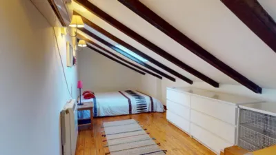 Piso en venta en Calle de los Picos de Europa, cerca de Calle de Enrique Velasco, Numancia (Distrito Puente de Vallecas. Madrid Capital) de 160.000 €