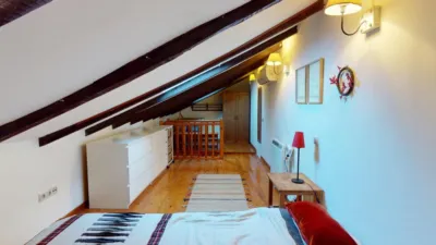 Piso en venta en Calle de los Picos de Europa, cerca de Calle de Enrique Velasco, Numancia (Distrito Puente de Vallecas. Madrid Capital) de 160.000 €