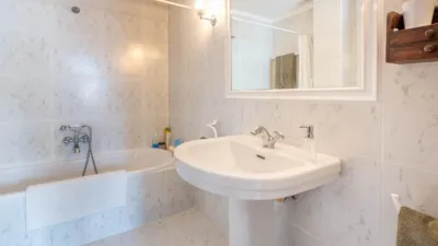 Chalet en venta en Eguzkimendi Auzunea, Bidebieta (San Sebastián - Donostia) de 1.095.000 €
