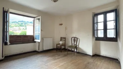 Chalet en venta en Calle de Santa Bárbara, Zegama de 270.000 €
