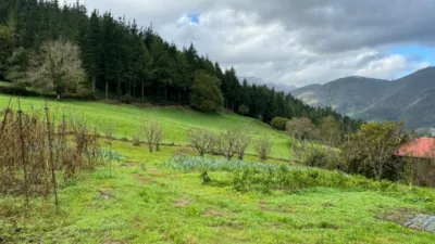 Rustic farm on Barrio Zulaaldea Street photo 4